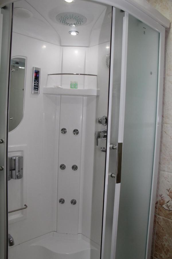 Zafaron Hotel Ташкент Экстерьер фото