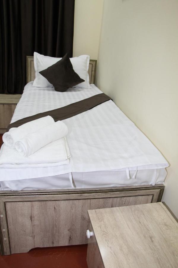 Zafaron Hotel Ташкент Экстерьер фото