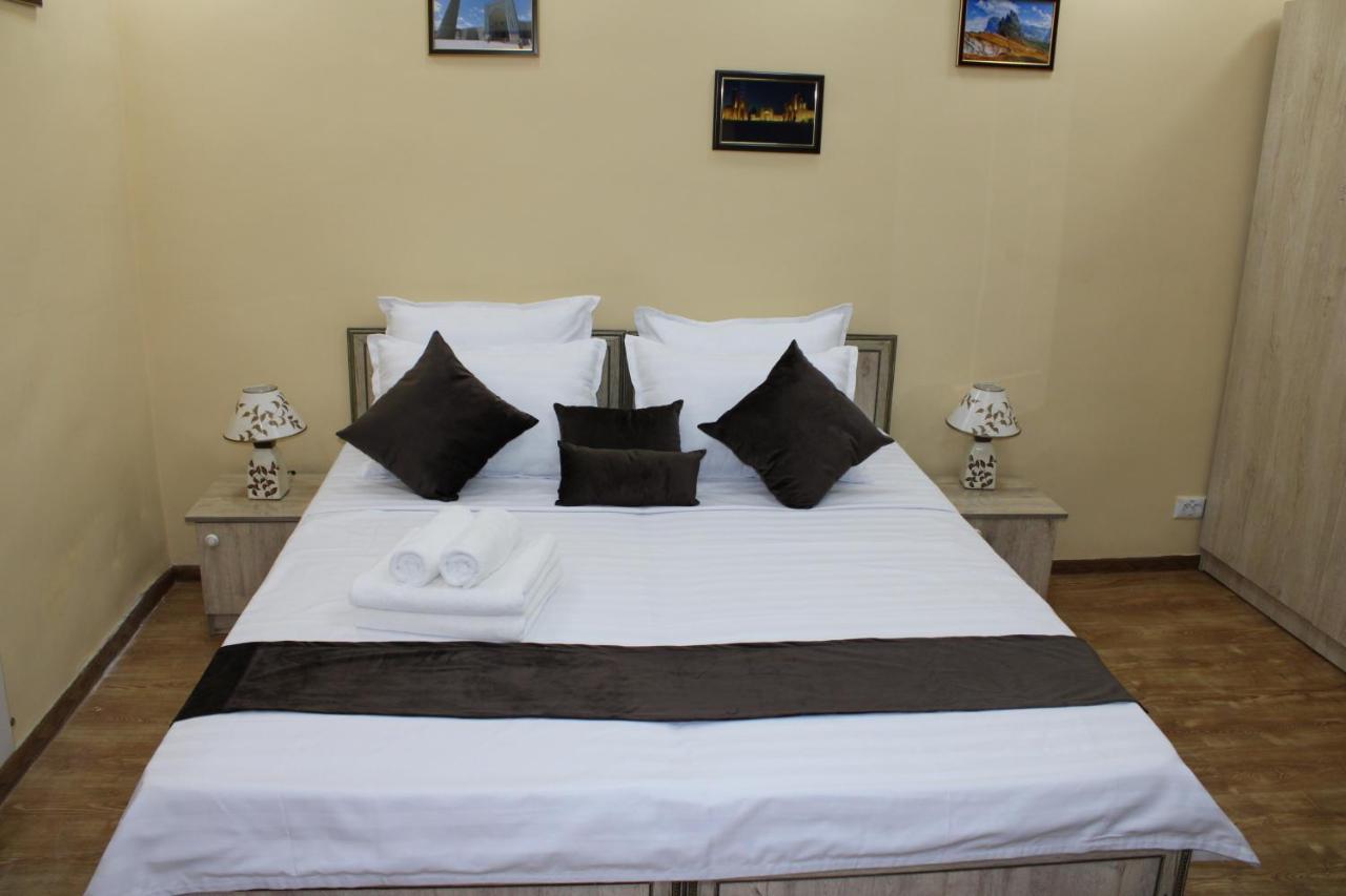 Zafaron Hotel Ташкент Экстерьер фото